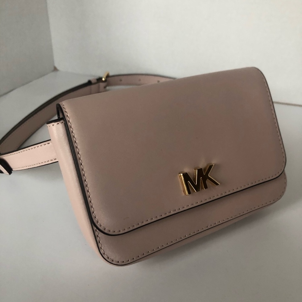 Michael Kors side bag